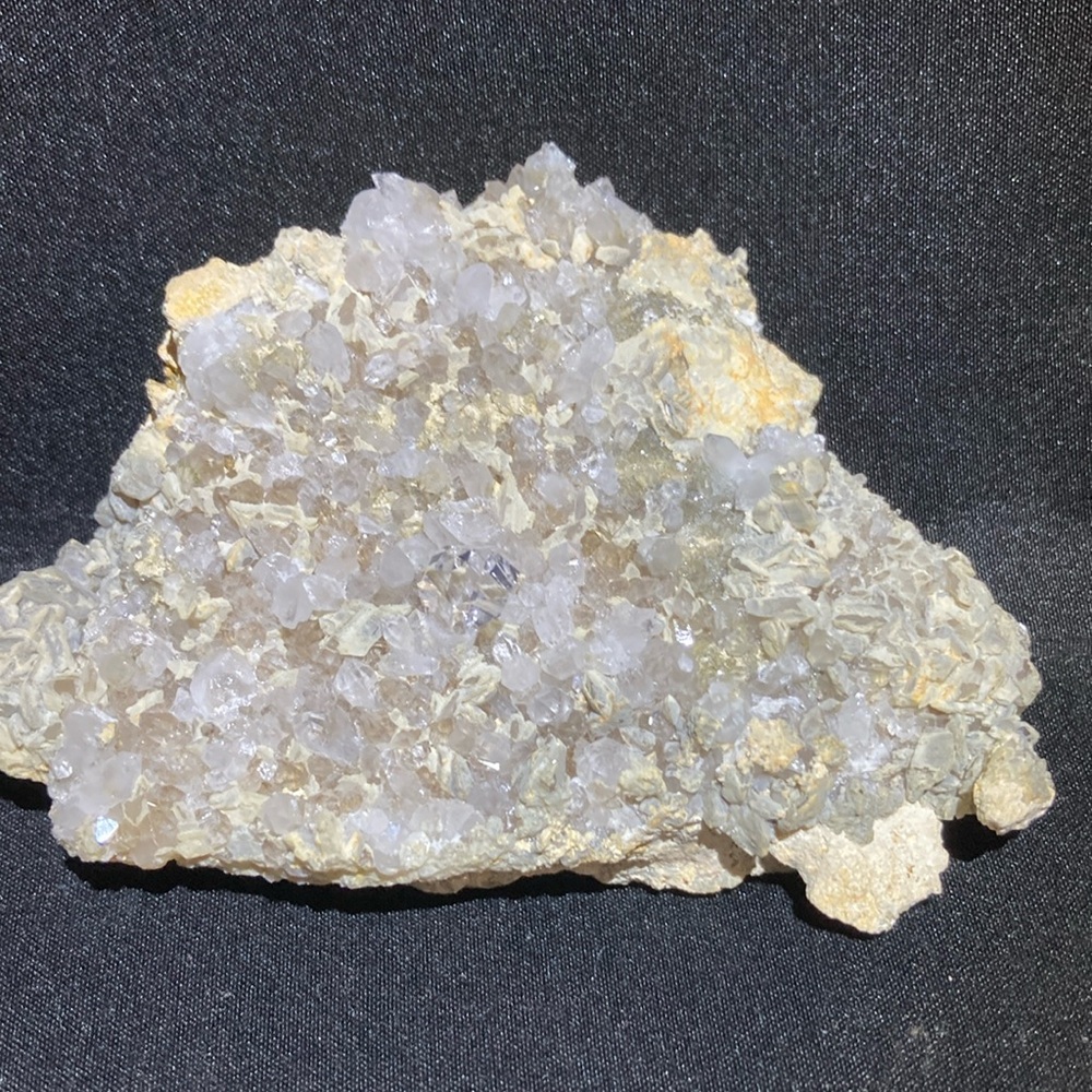 Diamond Quartz Specimen. NWOT. Overloaded with Quartz. 4” Long x 3” Wide